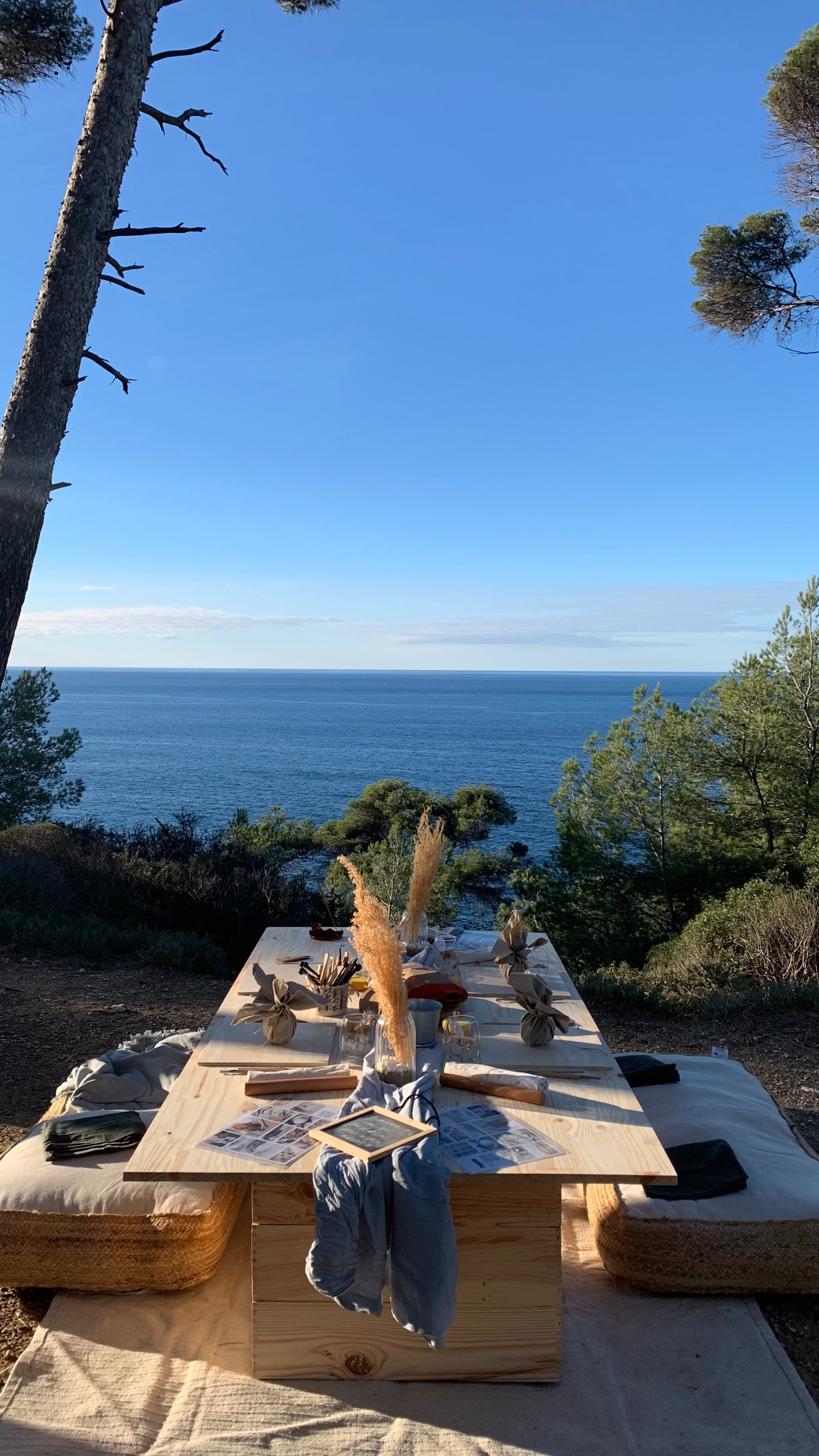 ateliers créatifs, céramique, poterie, en plein air, plage, mer, apéro, petits déjeuners, partage, méditation, zen, six fours les plages, toulon, var, le lavandou