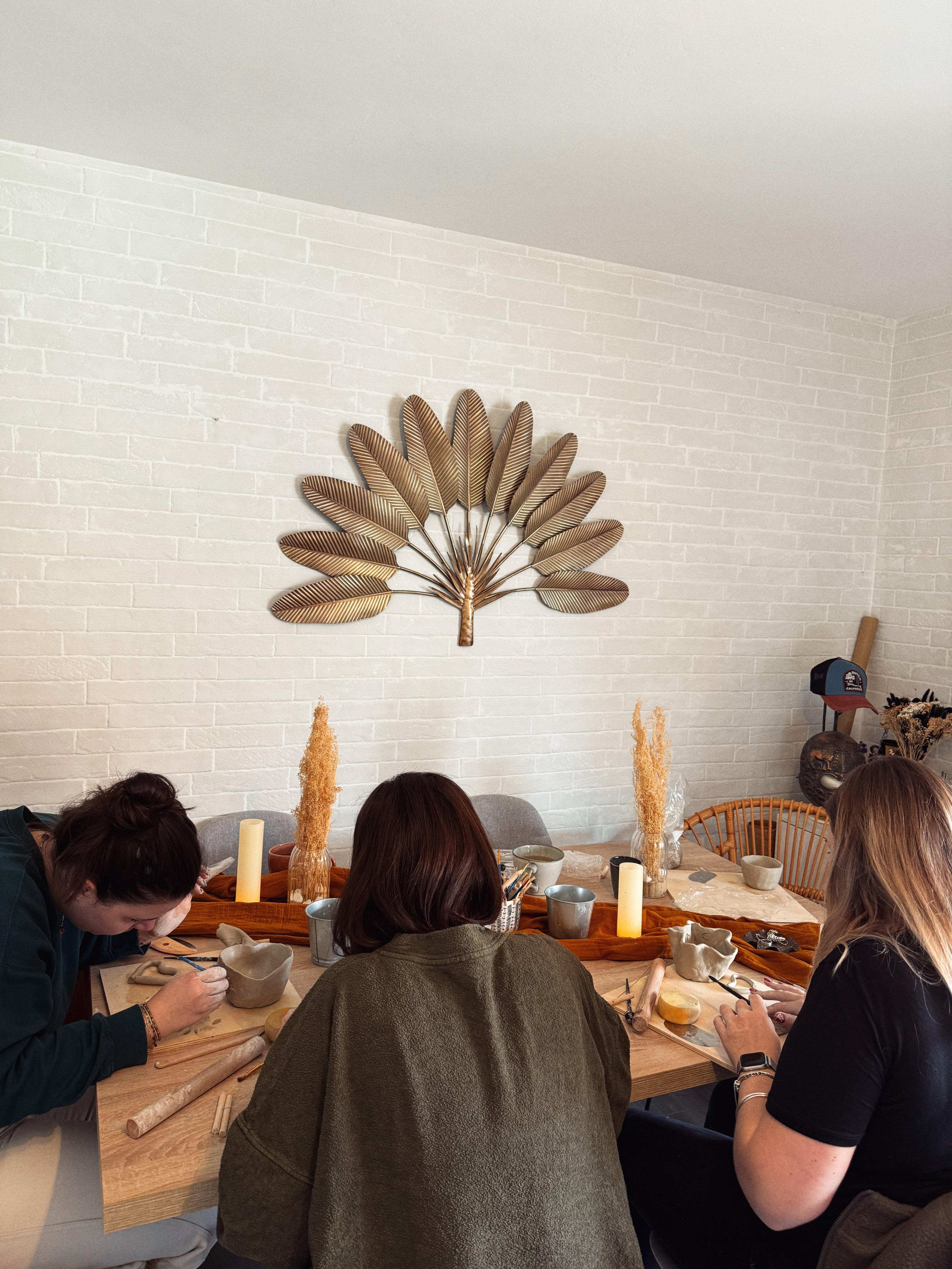 Atelier de groupe, toulon, maison lola michele, poterie, ceramique,nature, meditation, activité, loisirs, atelier à domicile, sur demande, anniversaire
