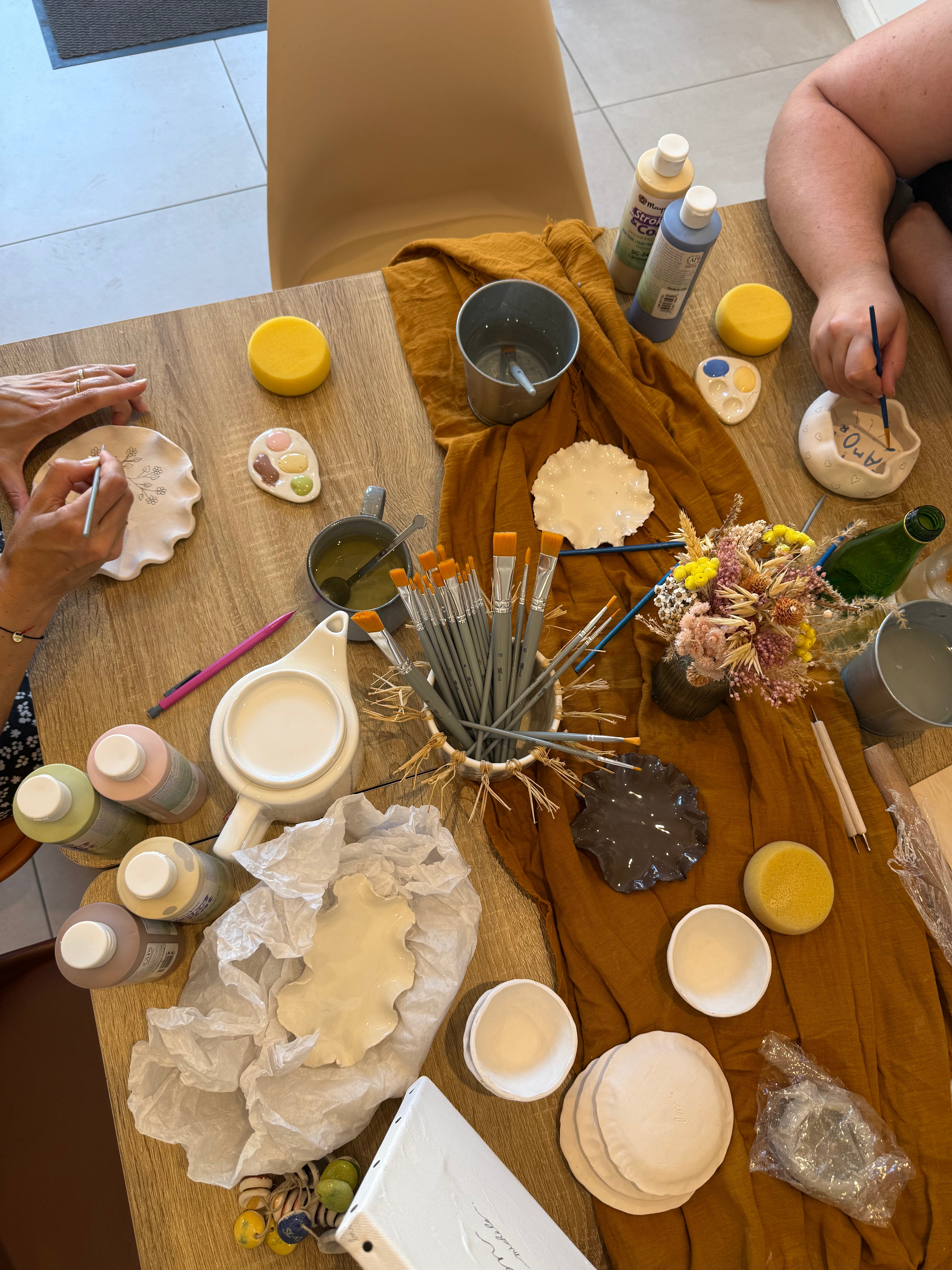 Modelage avec maison lola michèle, repartez avec vos poteries