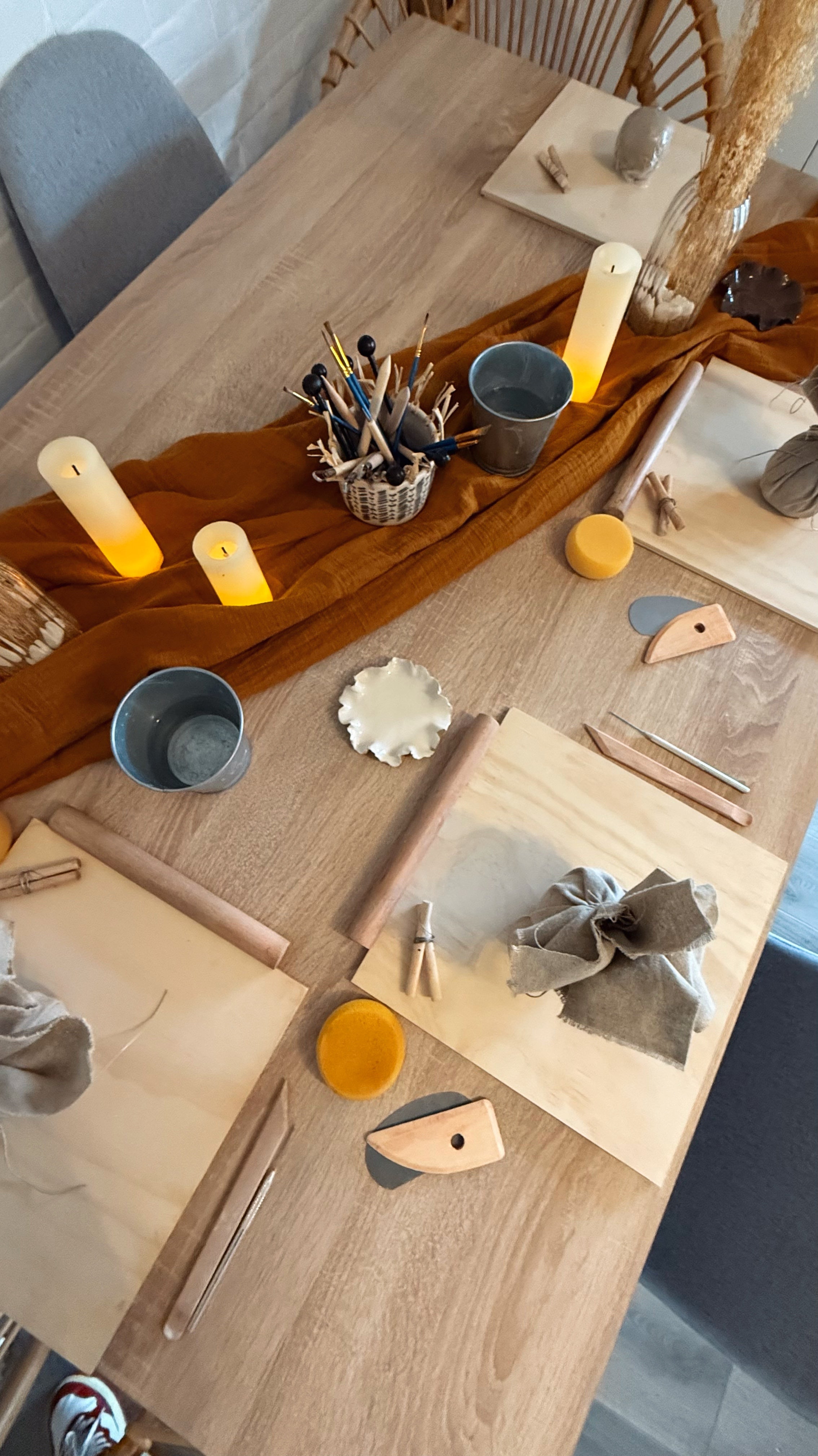 Atelier de groupe, saint-cyr, bandol, sanary, maison lola michele, poterie, ceramique,nature, meditation, activité, loisirs, atelier à domicile, sur demande, anniversaire