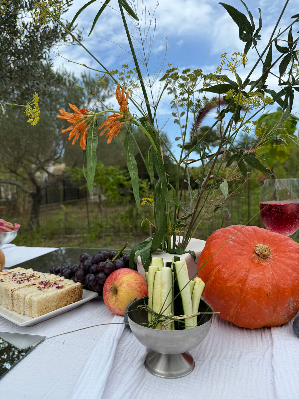 "Gardenia", poterie dans le potager de Michella