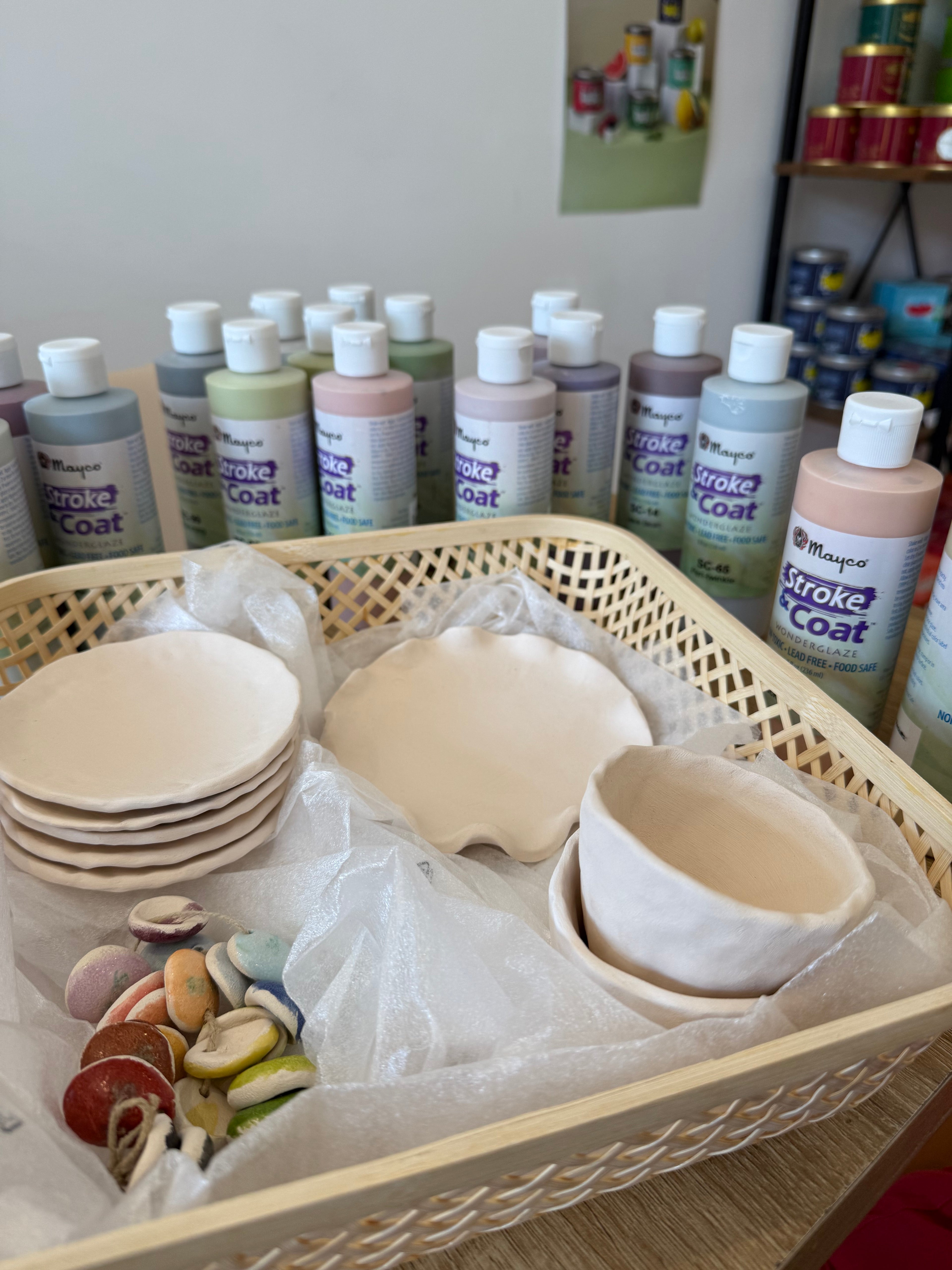 ATELIER PEINTURE SUR CÉRAMIQUE & MODELAGE x Martin's Concept Store 🌿